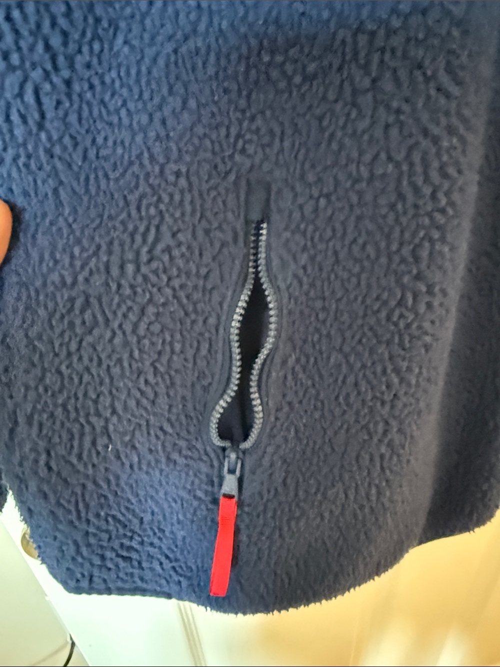 Vineyard Vines Navy Sherpa Full-Zip Sweatshirt with Red Accents - Picture 3 of 4